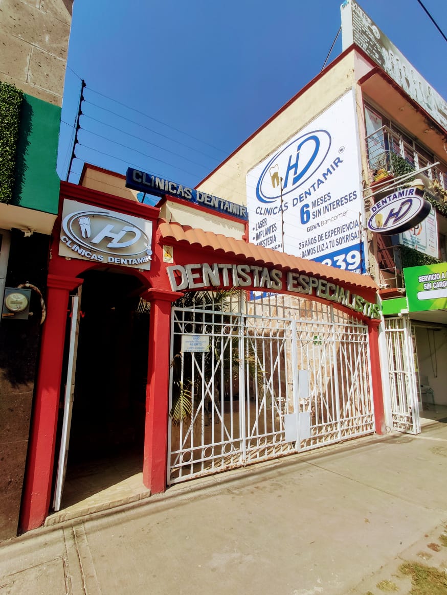 Fachada de Clínica Dentamir Las Américas